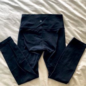 Lululemon Wunder Under tights 25”